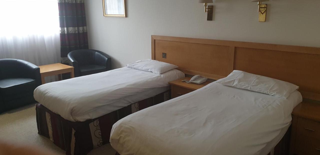 The Diplomat Restaurant & 4* Llanelli